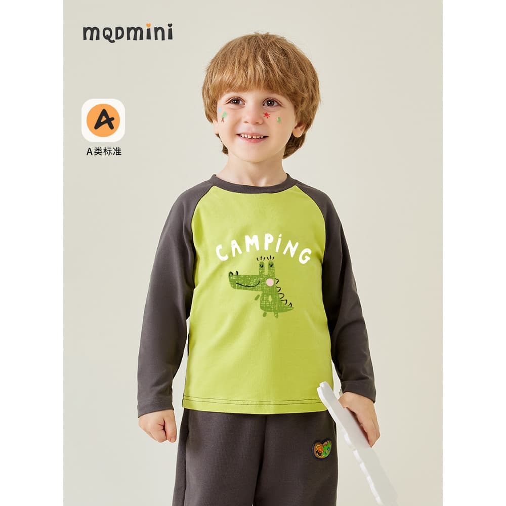 MQDmini meninos camiseta de manga comprida 2026 primavera novo estilo camisa de fundo infantil em torno do pescoço bebê