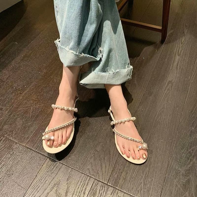 Strass pérola sandálias planas mulheres verão 2026 novo estilo estilo fada All-Match conjunto Toe Flip-Flops elegante pr