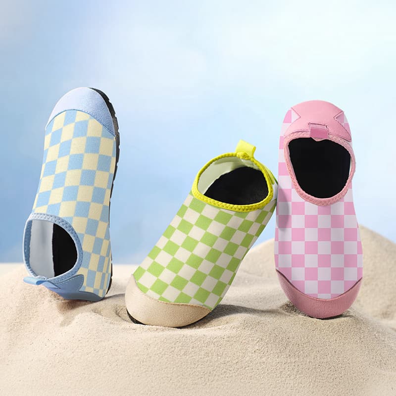 Sapatos de praia natação mergulho mergulho antiderrapante rio rastreamento sapatos das mulheres dos homens sola macia de