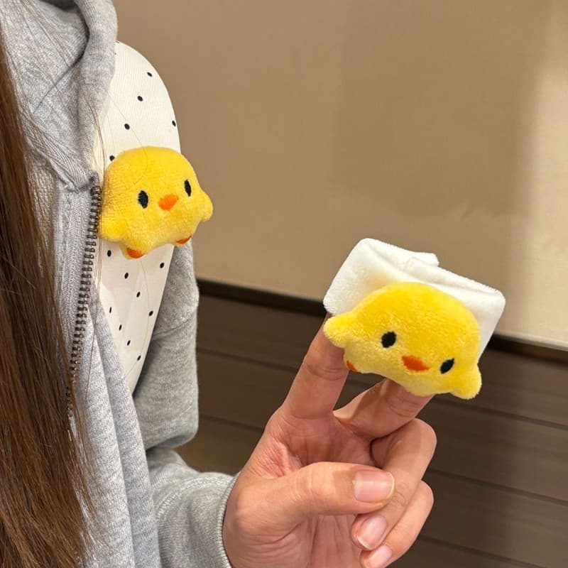 Chaveiro de Pelúcia de Pintinho Fofo com Laço, Estrela e Gatinho para Alças de Mochila - Melhor Amigo