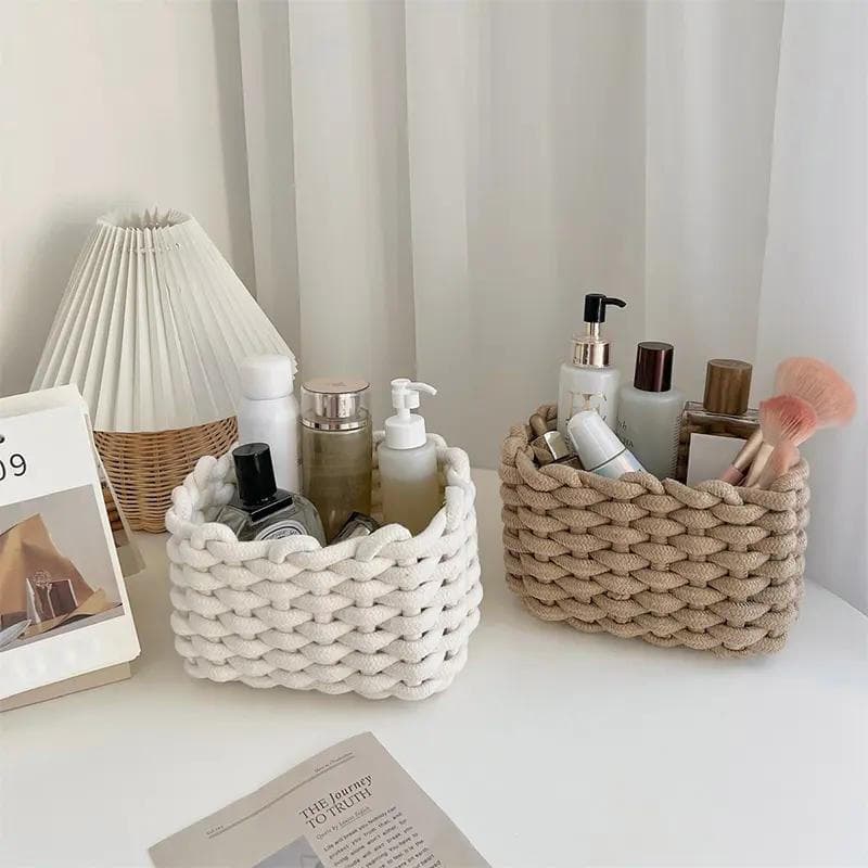 Woven storage basket，Portable Handmade Desktop Cosmetic Storage Basket，Living room and bedroom home storage products