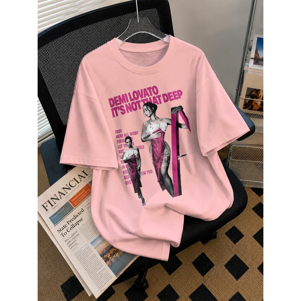 Camiseta Unissex Demi Lovato Its Not That Deep Estampada Frase Fã Pop Aesthetic Tumblr Unissex