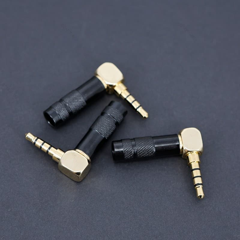 3.5mm 90 Graus Ângulo Reto 4 Pólos Fone De Ouvido Jack Plug Ouro Solda Preto Fio Áudio Conector 1/8 Polegada BR24B