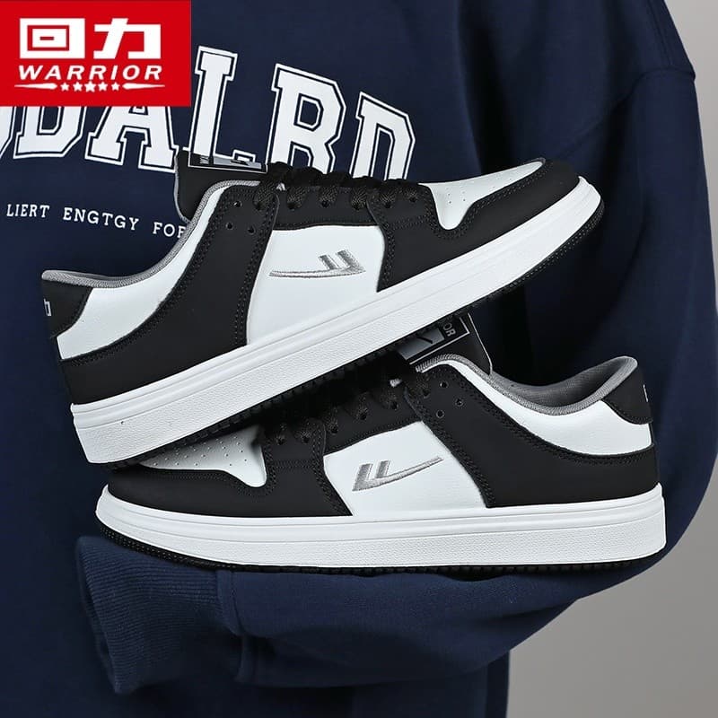 Puxar para trás sapatos masculinos 2025 novo estilo primavera preto branco All-Match casal de venda quente branco esport