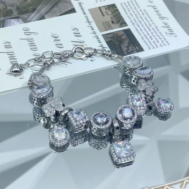 Pulseira feminina de luxo com pingente de cristal grande e contas, em formato de coração, com incrustações de diamante,