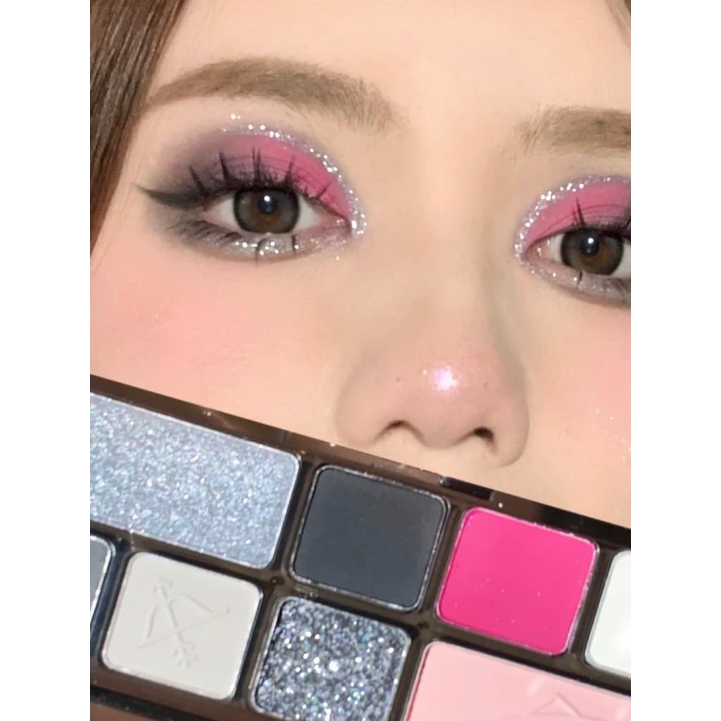 CP Rosa Preto!Steya Hey Heart Rose Paleta de sombras Sombra preta fosca esfumaçada maquiagem nicho marca chá doce