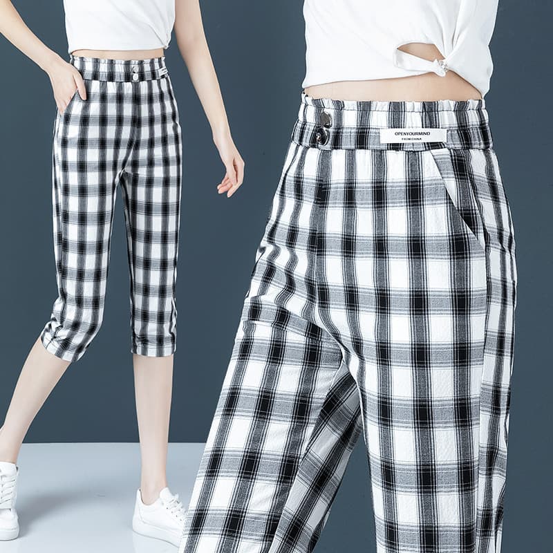 Casual preto branco xadrez Harem calças cortadas femininas 2026 verão novo estilo pequenos pés pequenos cenoura calças m