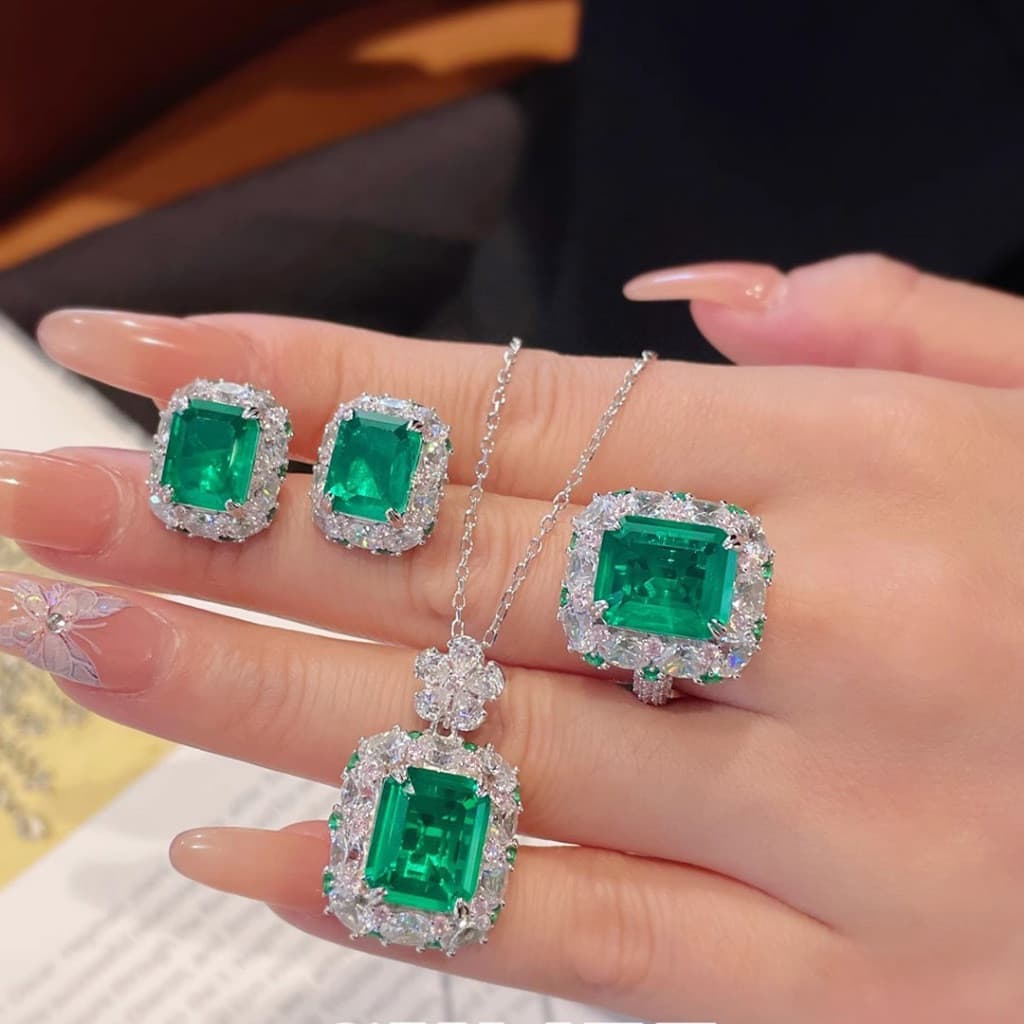 Conjunto De Joias halo Esmeralda Retrô-Colar , Brincos E Anel , De Zircônia Cúbica Elegantes Requintadas