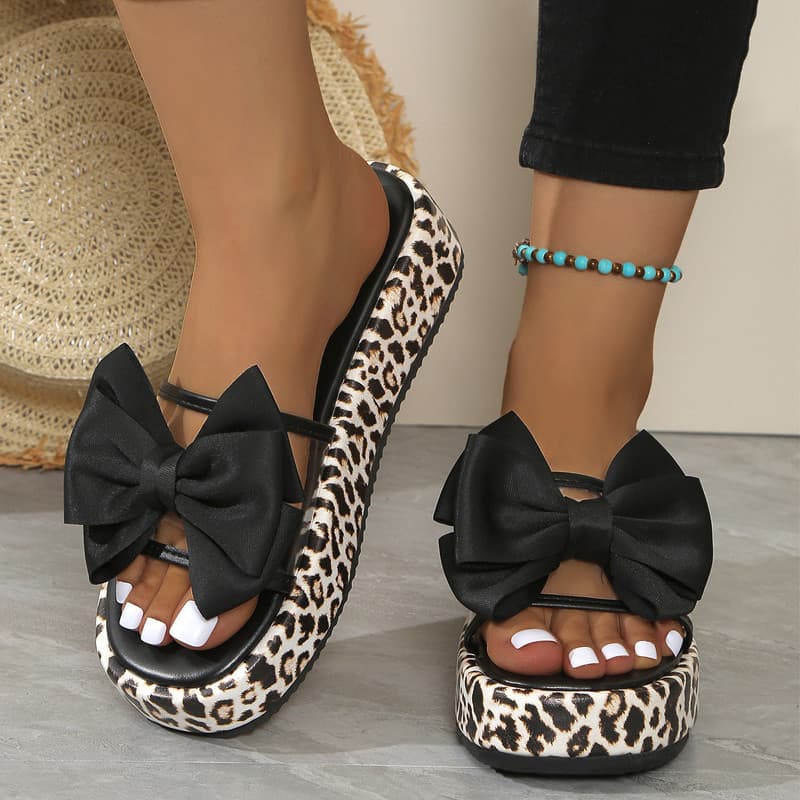 Chinelo de plataforma europeu americano comércio exterior tamanho grande sola grossa aumentado exterior Wear leopardo im