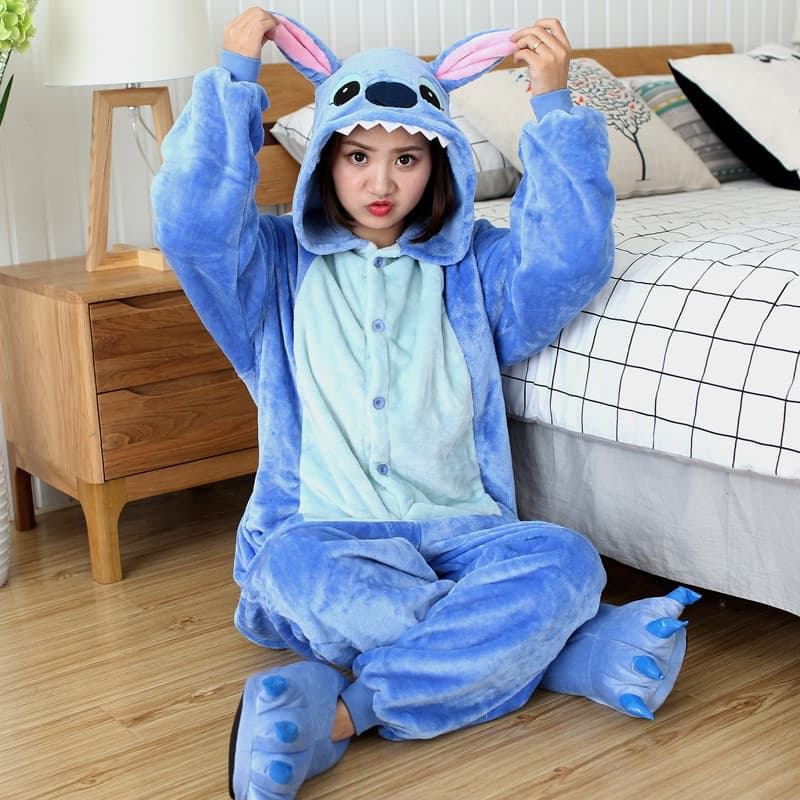 Kigurumi Mulheres Homens Pontos Bonitos Pikachu Vaca Pijama Onesies