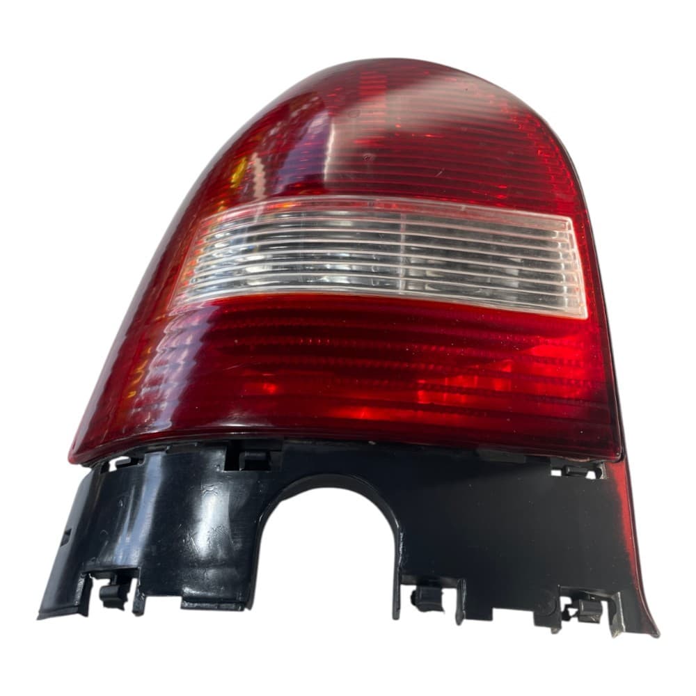 Lanterna traseira esquerda vw gol g3 1999 a 2005