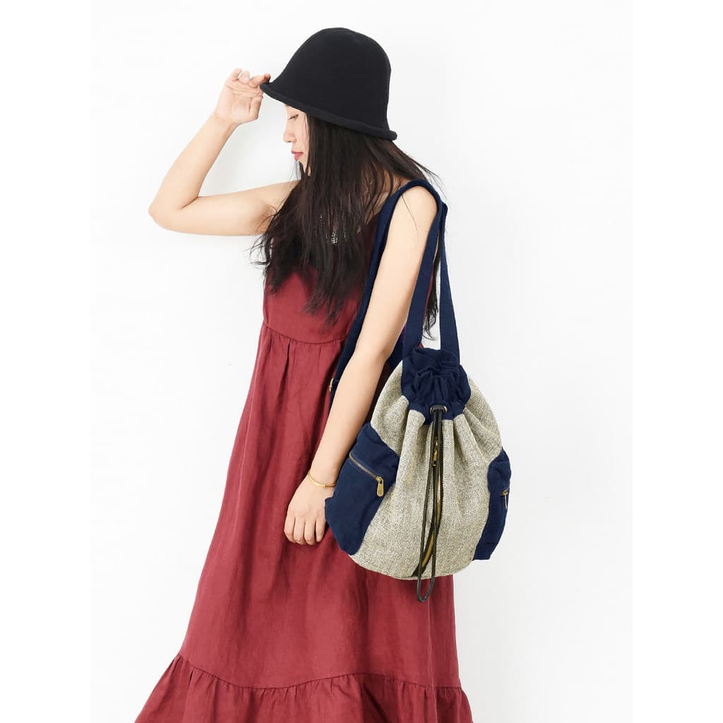 Chengxin feminino Original contraste cor moda pequena saco único cordão criativo mochila Super quente ins mochila Casual