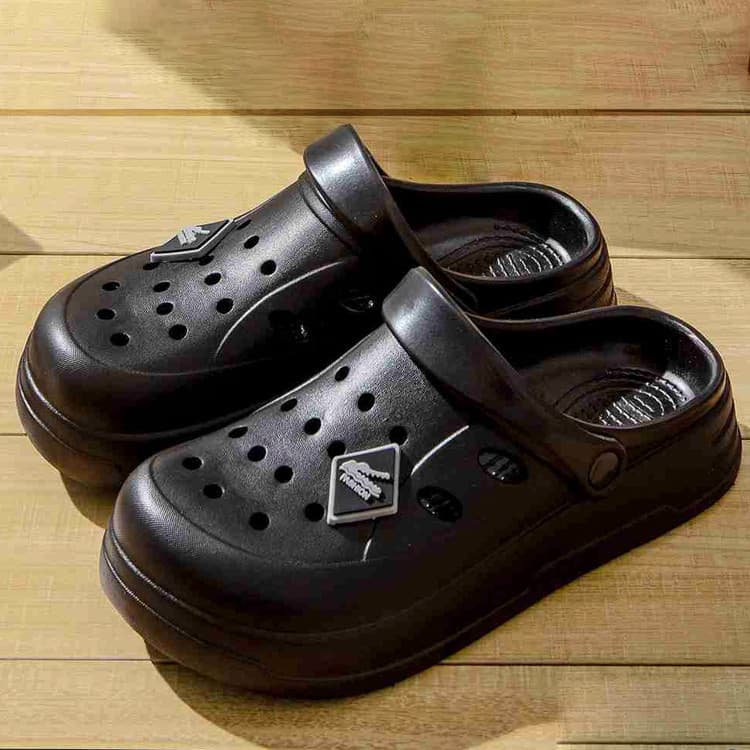 Tamancos Masculinos Sandálias EVA Verão Antiderrapante Praia Sapatos Respiráveis Ultra Leves Anti Odor