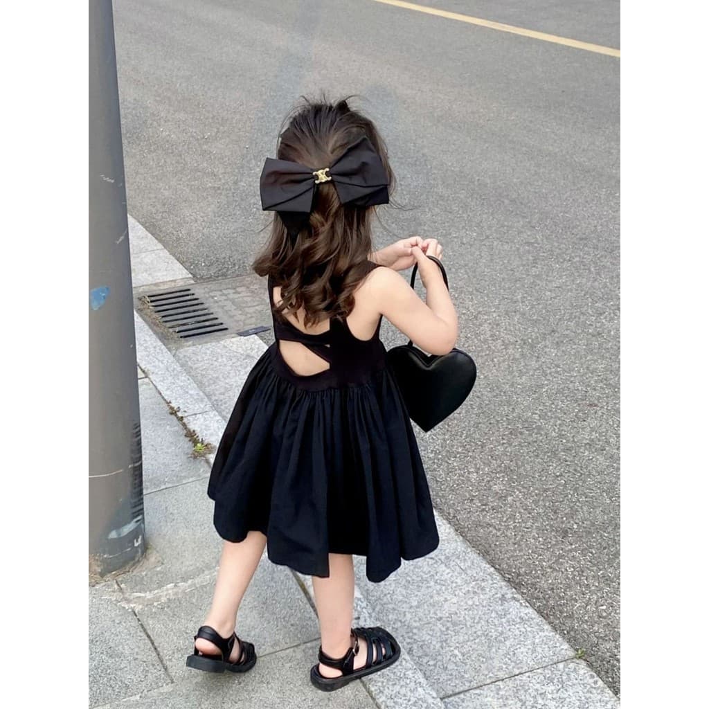 2026 estilo verão europeu americano meninas temperamento Halter cruz praia estilingue vestido Retro máquina cuidadosa co