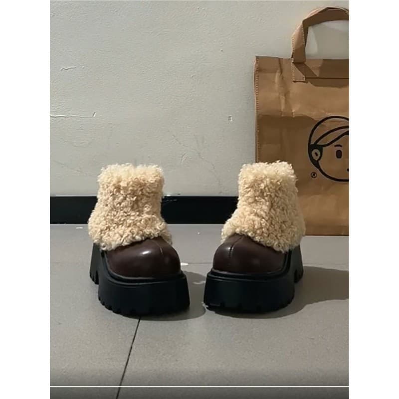 Forro de lã marrom engrossado antiderrapante salto grosso botas de neve de sola grossa feminino 2026 novo estilo inverno