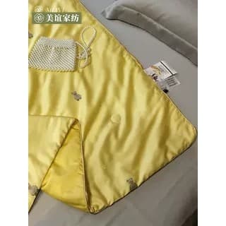 Light Luxury Street Wear Ursinho Tencel Colcha de verão Colcha de ar condicionado Lavável Soja Verão Colcha fresca Única