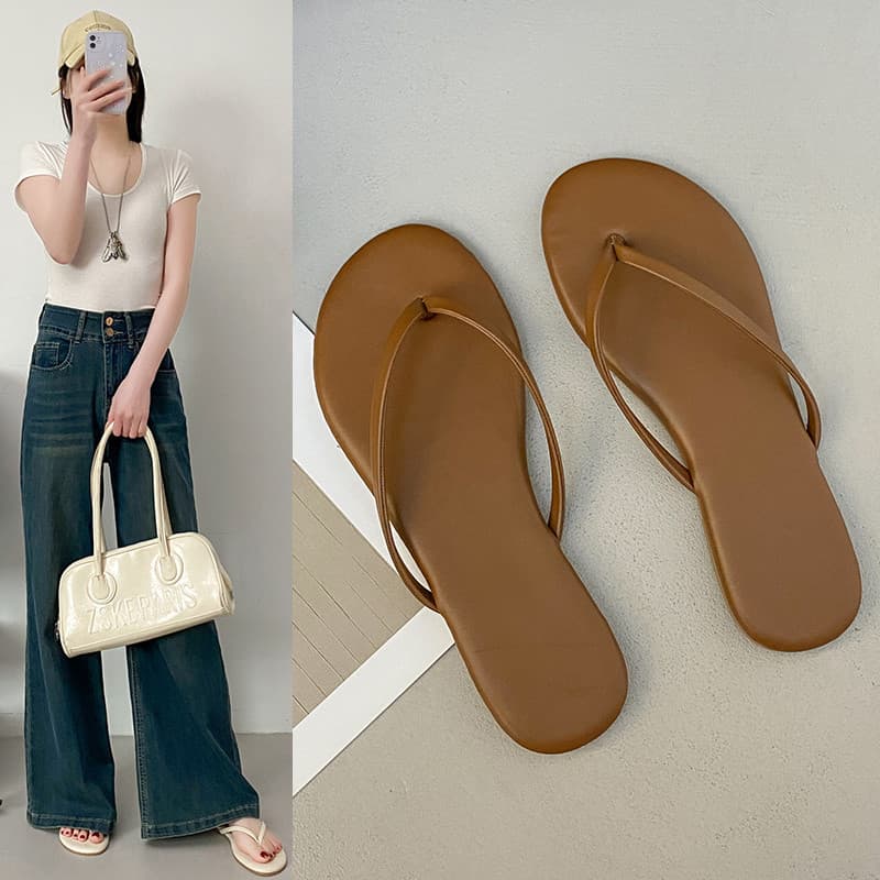 2026 Novo Estilo Sandálias Chinelos Seaside Flip-Flops Femininos Desgaste Exterior Moda Flip-Flops Anti-