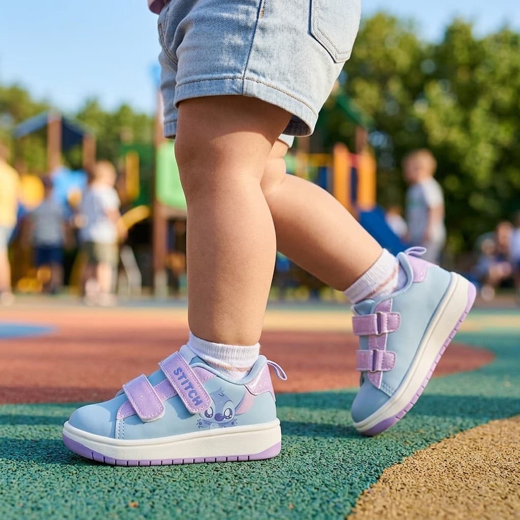 Tênis Baby Stitch Original Dyan Calce Fácil Velcro Duplo Macio Antiderrapante Azul Lilás Brilho Infantil