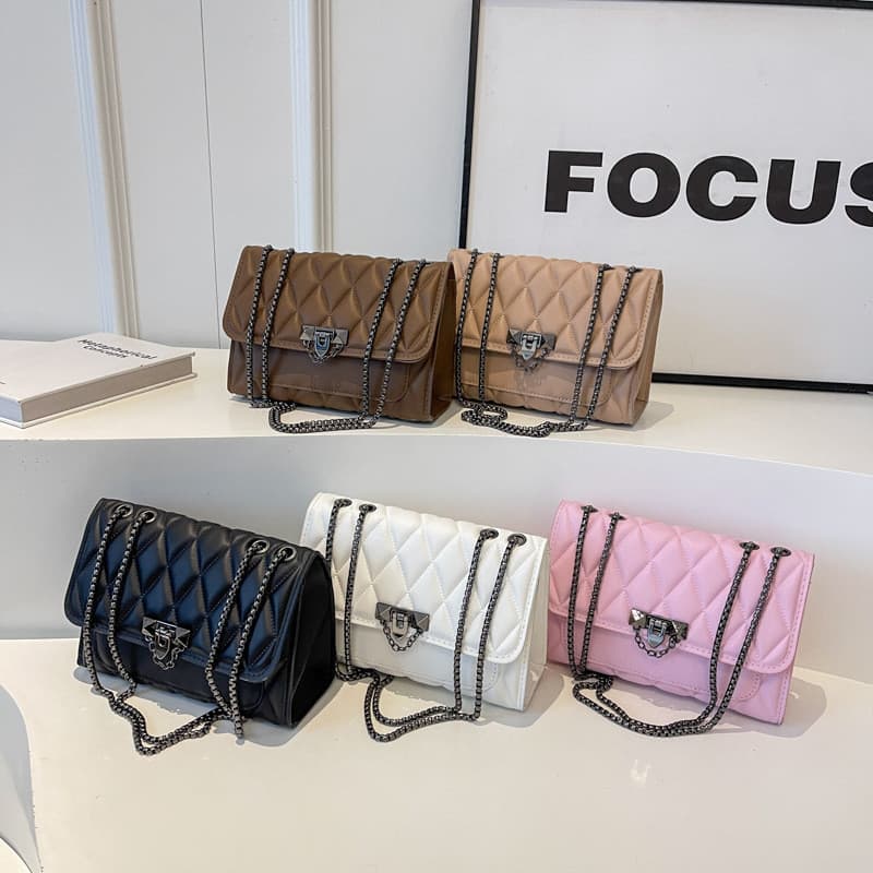 Bolsa pequena mensageiro Popular deste ano, novo estilo 2024, pequena fragrância, alça de flor, corrente de diamante, bo
