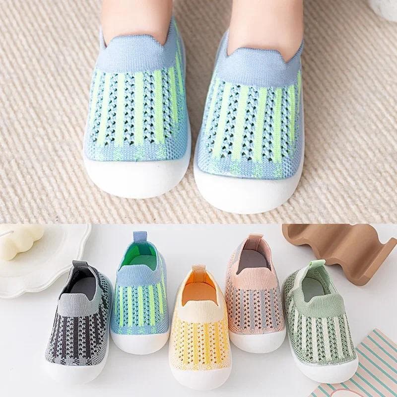 Novo Bebê Meias Sapatos Antiderrapante Interior Sola Macia Superfície De Malha Sandálias Finas Um Pé PedalN