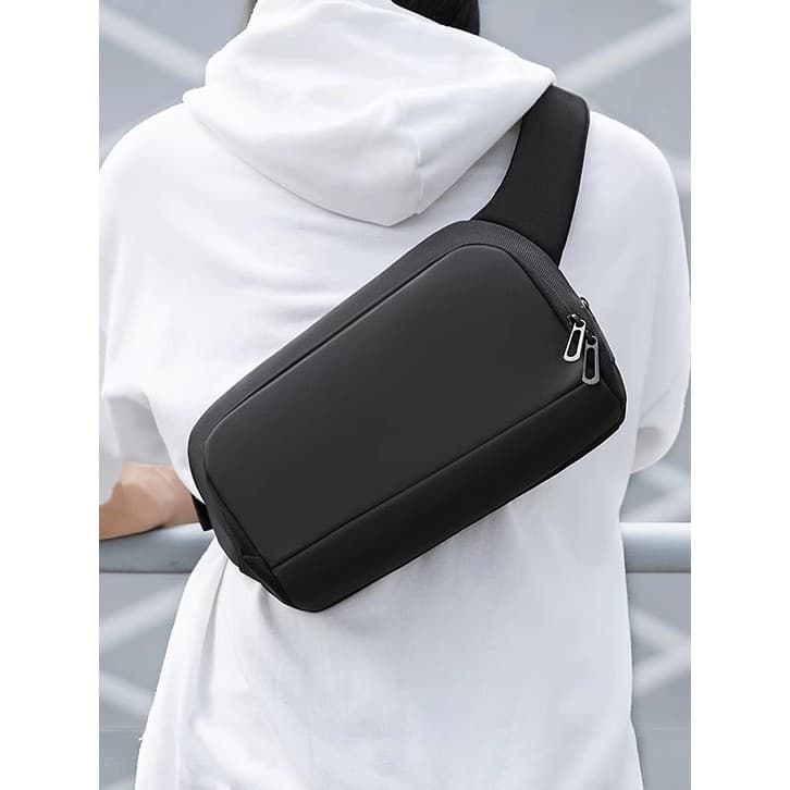 Marco Laden Bolsa mensageiro exclusiva, tendência esportiva, bolsa de peito para motocicleta de grande capacidade, simpl