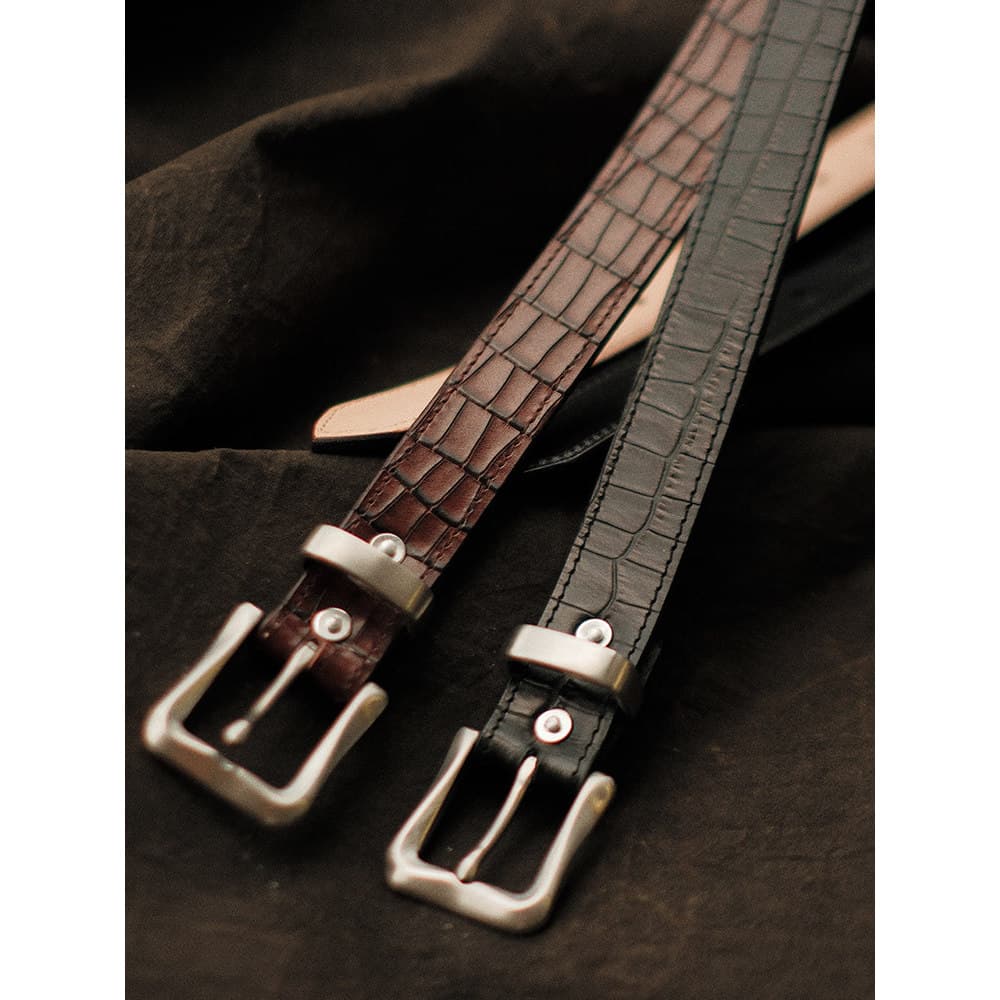 Americano Retro importado vegetal curtido couro de aço inoxidável Unilateral pino fivela em relevo crocodilo padrão de b