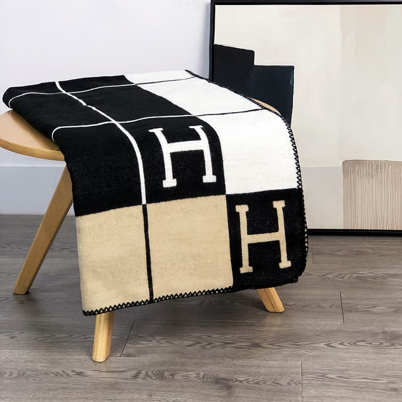 Moderno e minimalista Hotel cabeceira móveis modelo decoração do quarto cobertor H carta cobertor imitação de lã caxemir