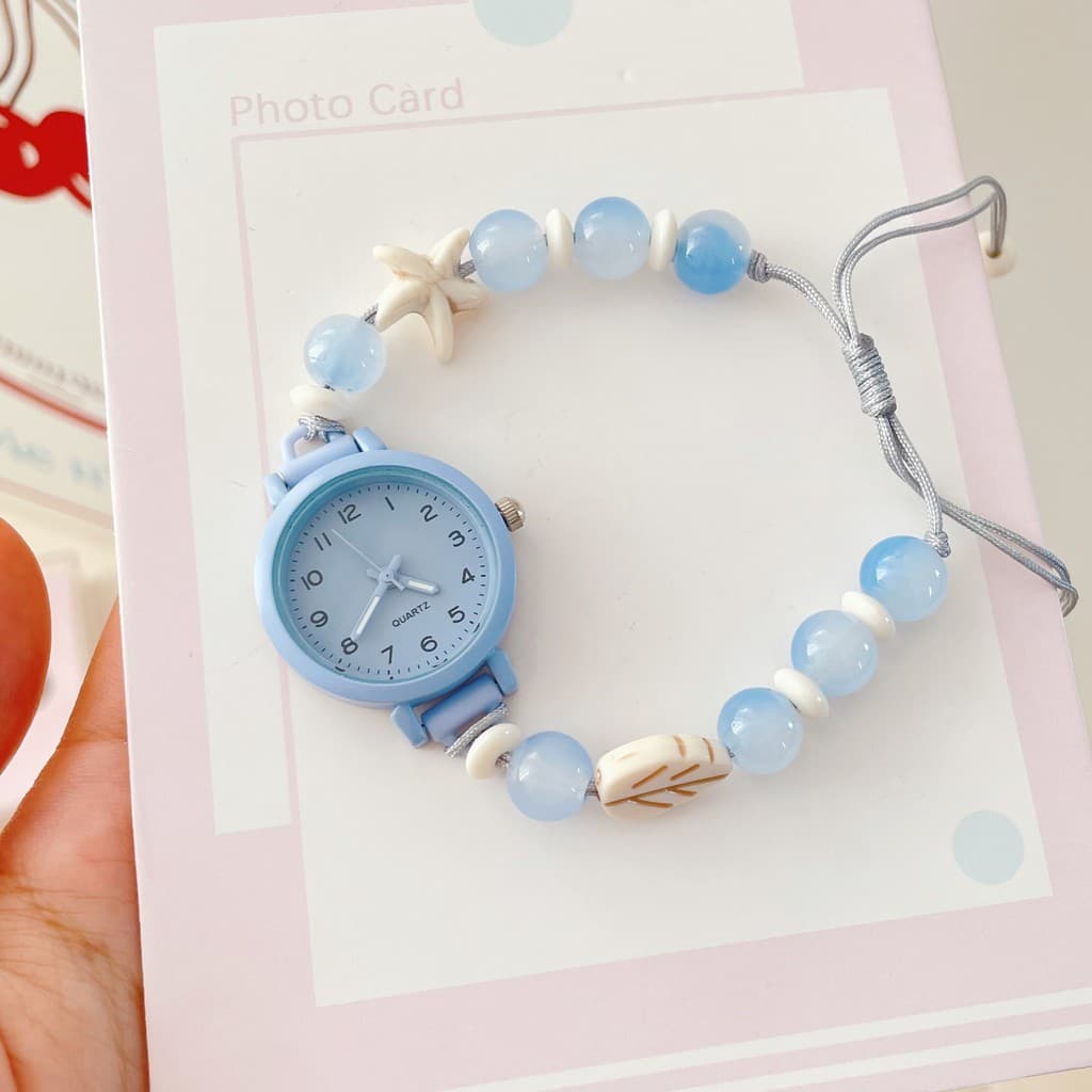 Pequeno fresco azul frisado relógio feminino estudante simples de alto valor pequeno mostrador pulseira relógio estrela