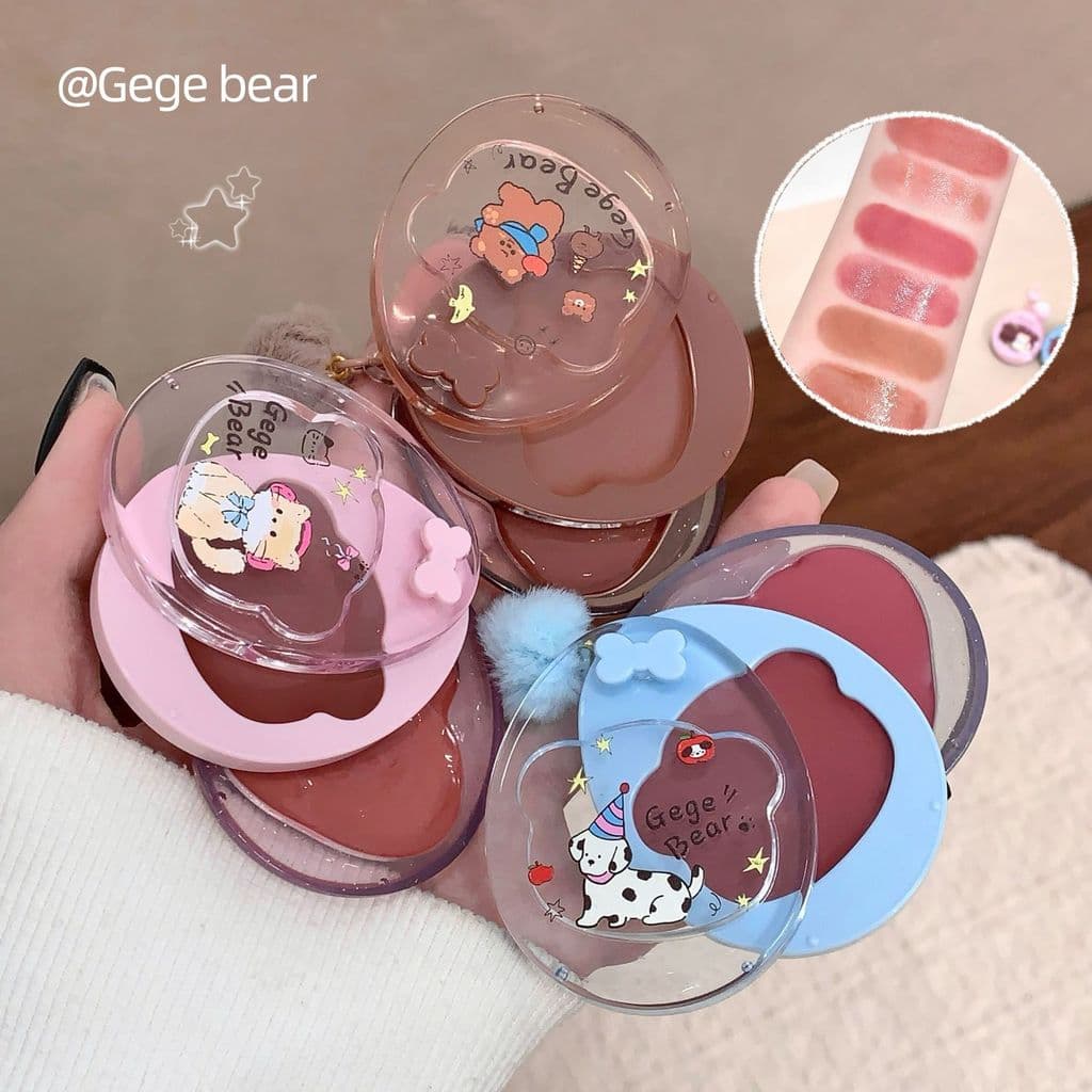 Creme multiuso de dupla função Gege Bear com textura macia e matte, natural e transparente, pode ser usado como brilho l