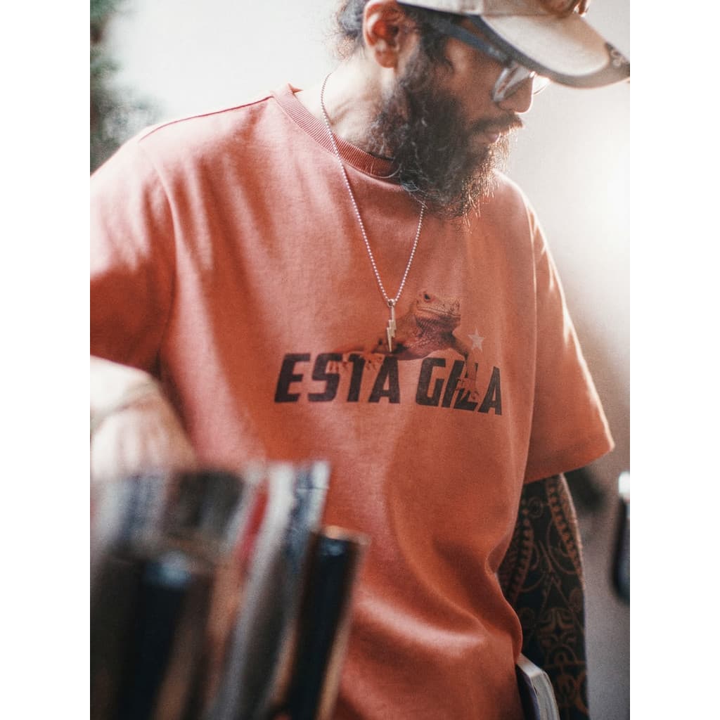 Moderno ferramentas americano Retro impresso manga curta topo em torno do pescoço caído ombro pôr do sol laranja vermelh
