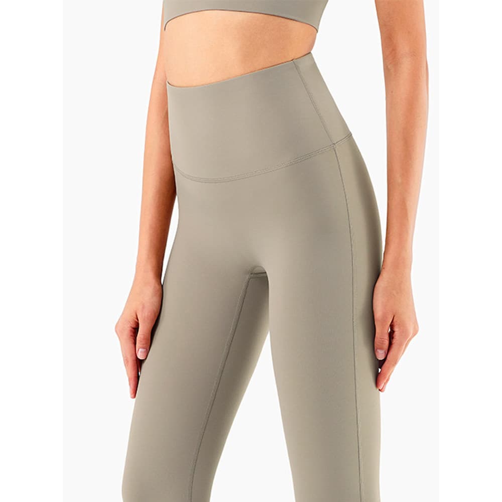 Fitness Wear Shorts femininos sem costura calças esportivas de alta elasticidade correndo cintura alta magro pêssego de