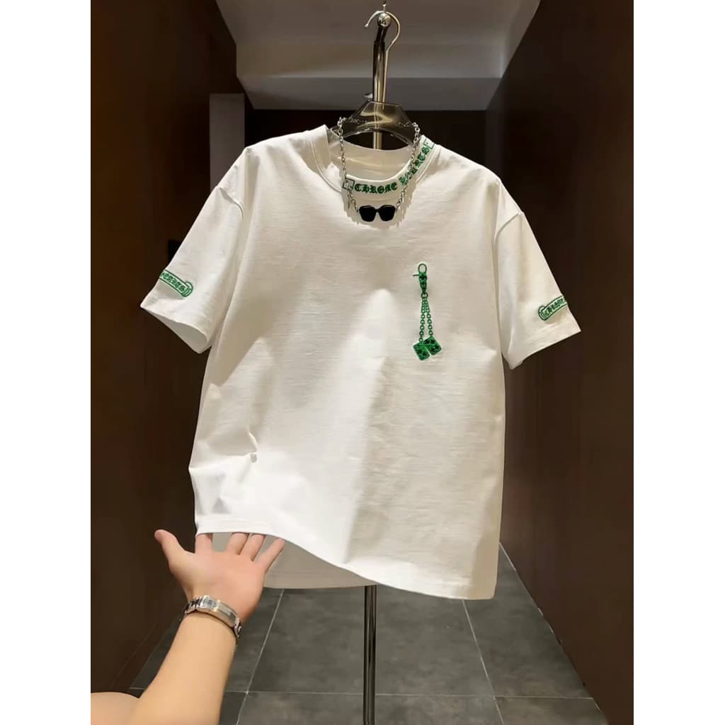 Verão novo estilo Street Wear carta sânscrito bordado de manga curta camiseta masculina na moda Casual All-Match em torn