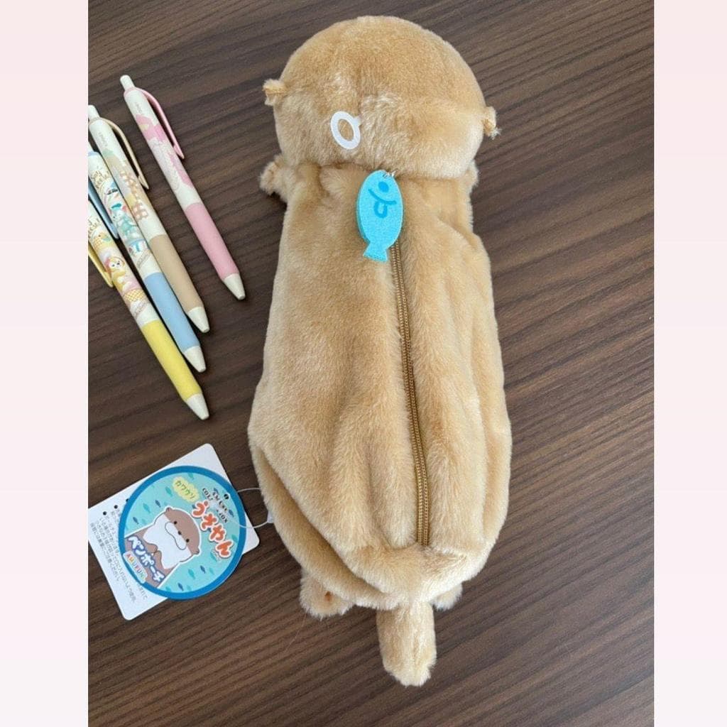 Estojo de lápis premium 2026 novo estilo bonito pequena lontra boneca de pelúcia premium estojo de lápis estilo ins saco