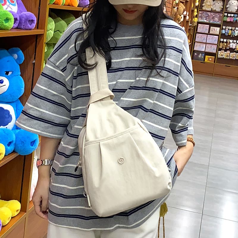 Mochila feminina de dupla utilização 2026 novo estilo leve All-match Cross-body saco de peito viagem ao ar livre mochila