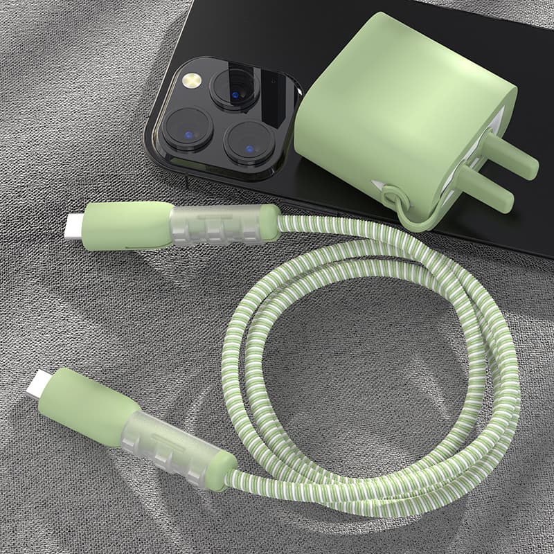 Nova capa protetora de carregador Apple 15 adequada para iPhone12/13/14ProMax/ipad2023 Wire Bite Carga rápida 20W Cabeça