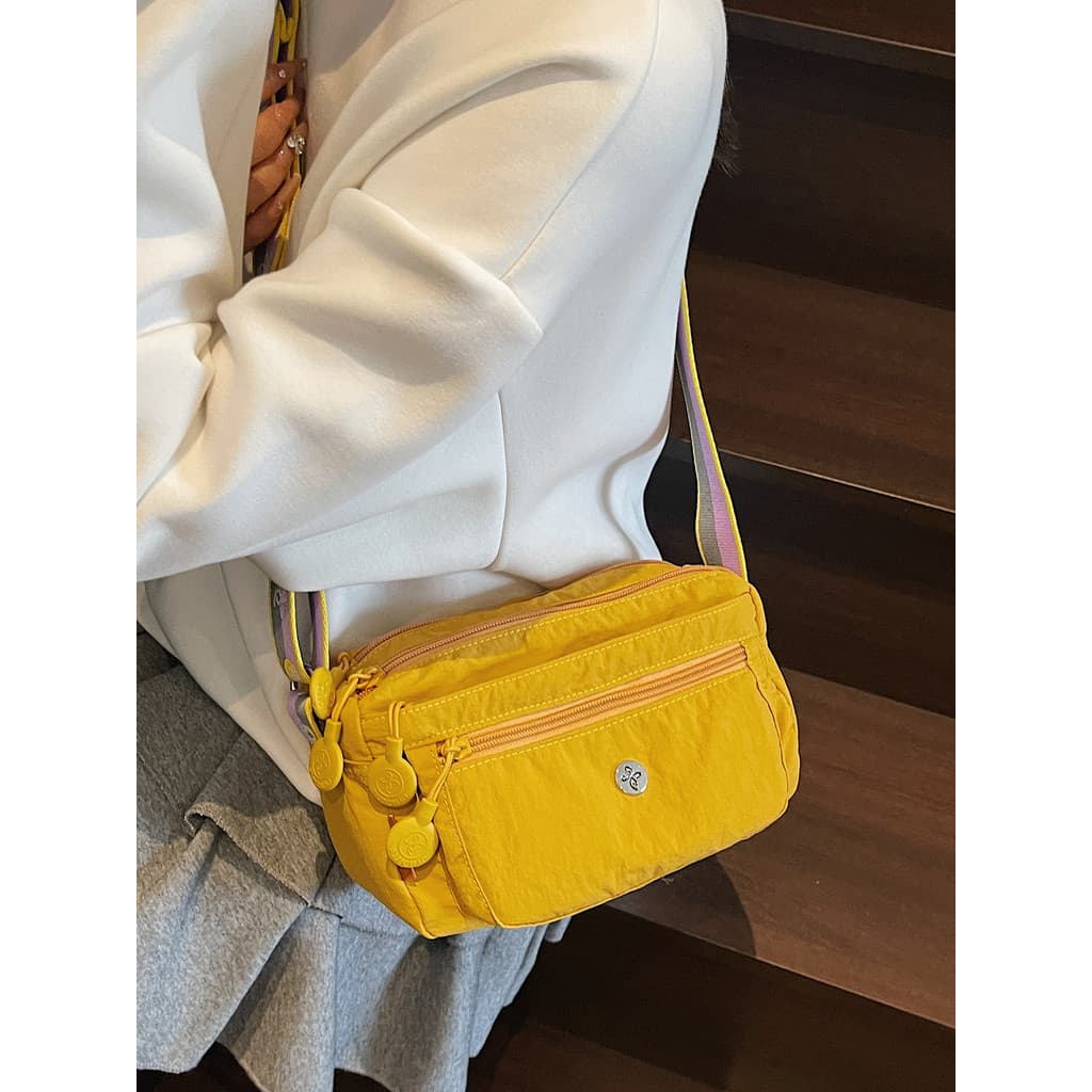 Bolsa quadrada pequena estilo zíper tridimensional 2025 estilo coreano alça de ombro larga bolsa transversal de Nylon tr