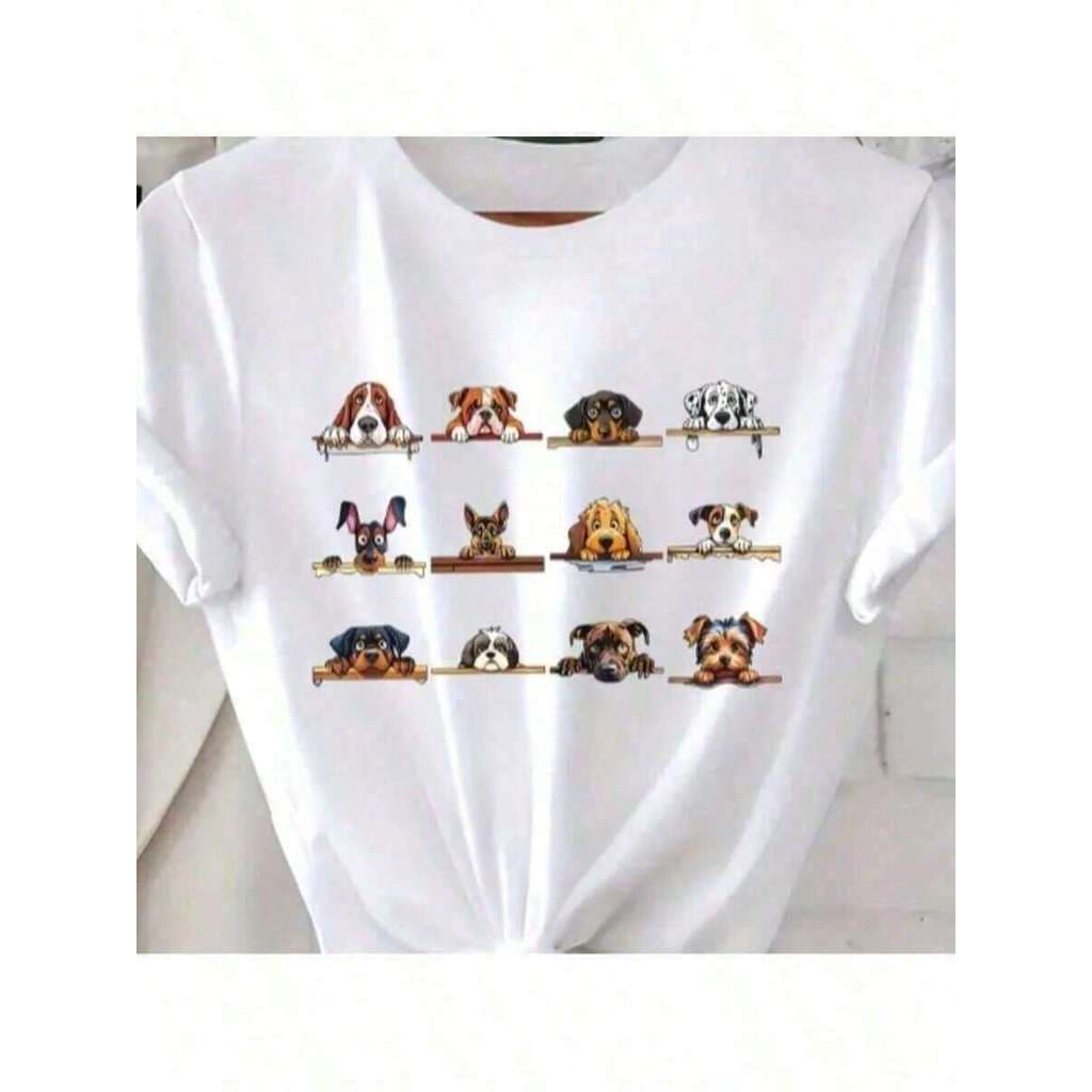 Camiseta Feminina de Gola Redonda Estampada com Raças de Cachorro