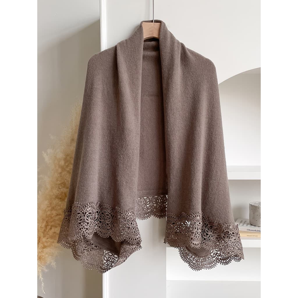 Tamanho Plus - Elegante Xale de Renda, um Acessório Quente para o Outono e Inverno na Europa e América, Adequado para Ca