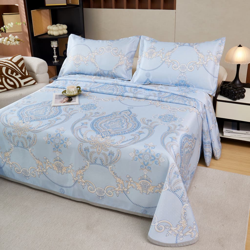 2026 Novo estilo verão estilo europeu Jacquard lençol de seda gelo tapete legal conjunto de três peças lavável à máquina