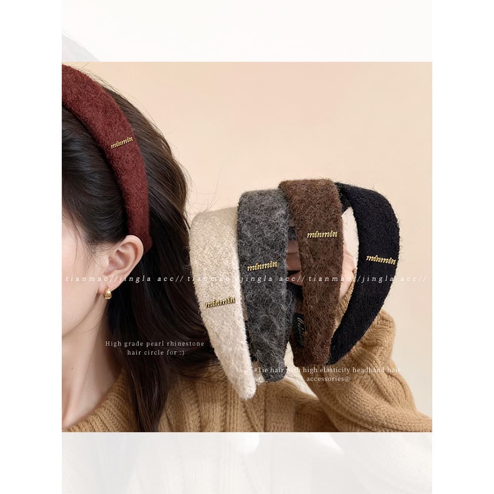 Outono inverno lã etiqueta de ouro bandana de aba larga feminina 2026 novo estilo de alta qualidade bandana uso externo