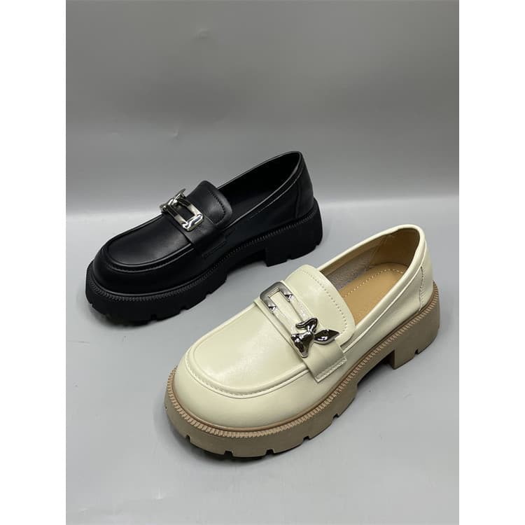 2025 primavera novo estilo de salto alto pequenos mocassins femininos de sola grossa simples generoso moda sapatos de co