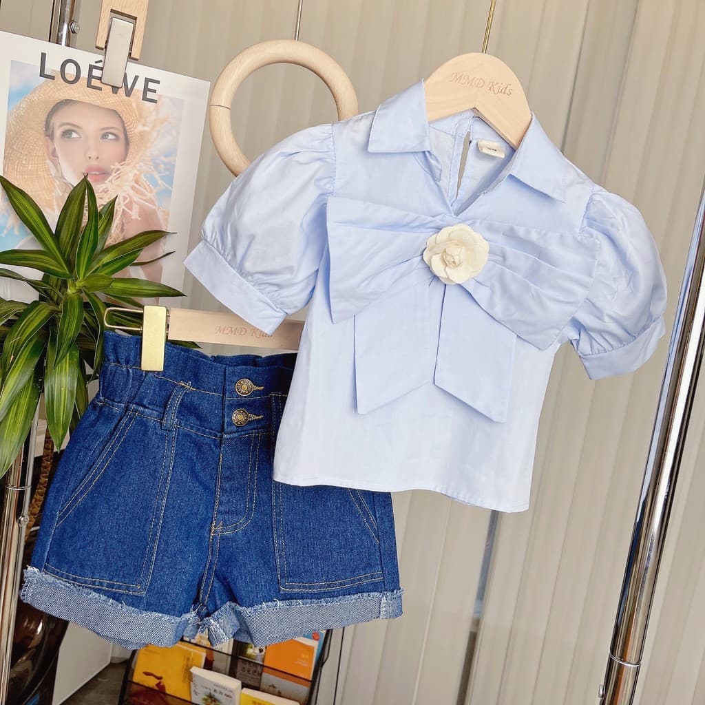 Crianças terno 2026 verão novo estilo versão coreana meninas estilo ocidental arco camisa Bud Shorts de duas peças na mo