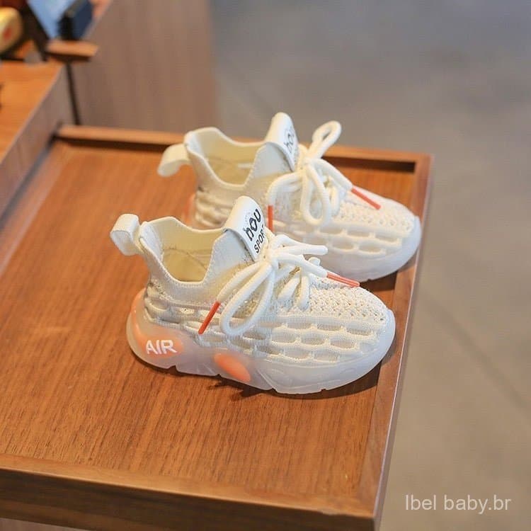 Crianças malha verão voando sapatos de malha sola macia sapatos de bebê esportes confortáveis tênis macios