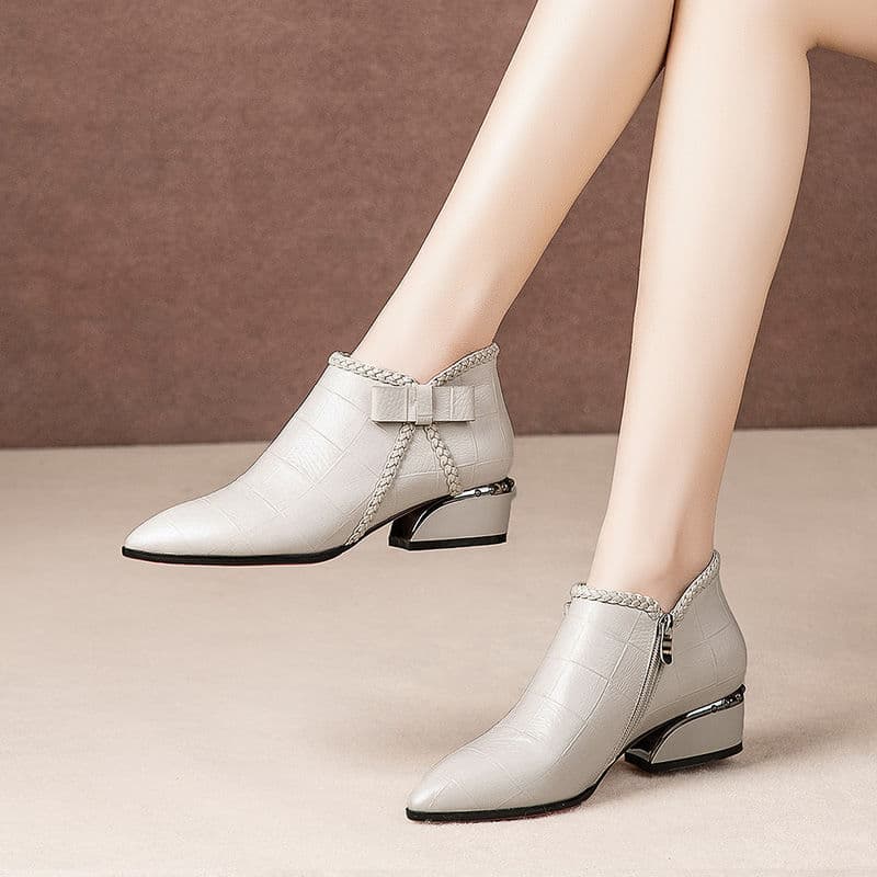 Dedo do pé apontado Chelsea botas curtas mulheres salto grosso 2026 novo estilo primavera outono inverno botas únicas to