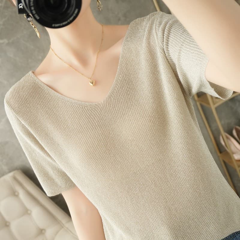 Verão fino novo estilo de seda gelo com decote em V manga curta camiseta feminina solta curto brilhante seda meia manga