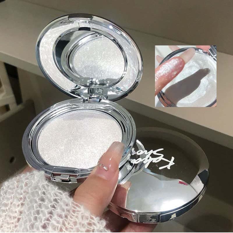 Diamante quebrado purê de batatas claro piscando perolado destacando creme rosto iluminando fino piscando serviço três-D