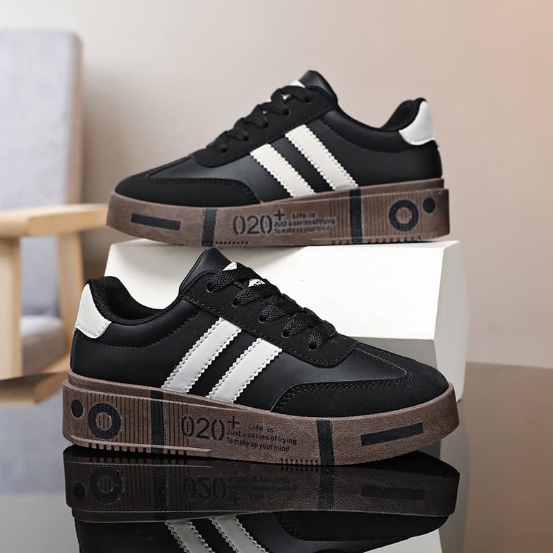 Meninos sapatos 2026 novo estilo na moda verão crianças preto sapatos esportivos adolescente aumentando tênis meninos sa