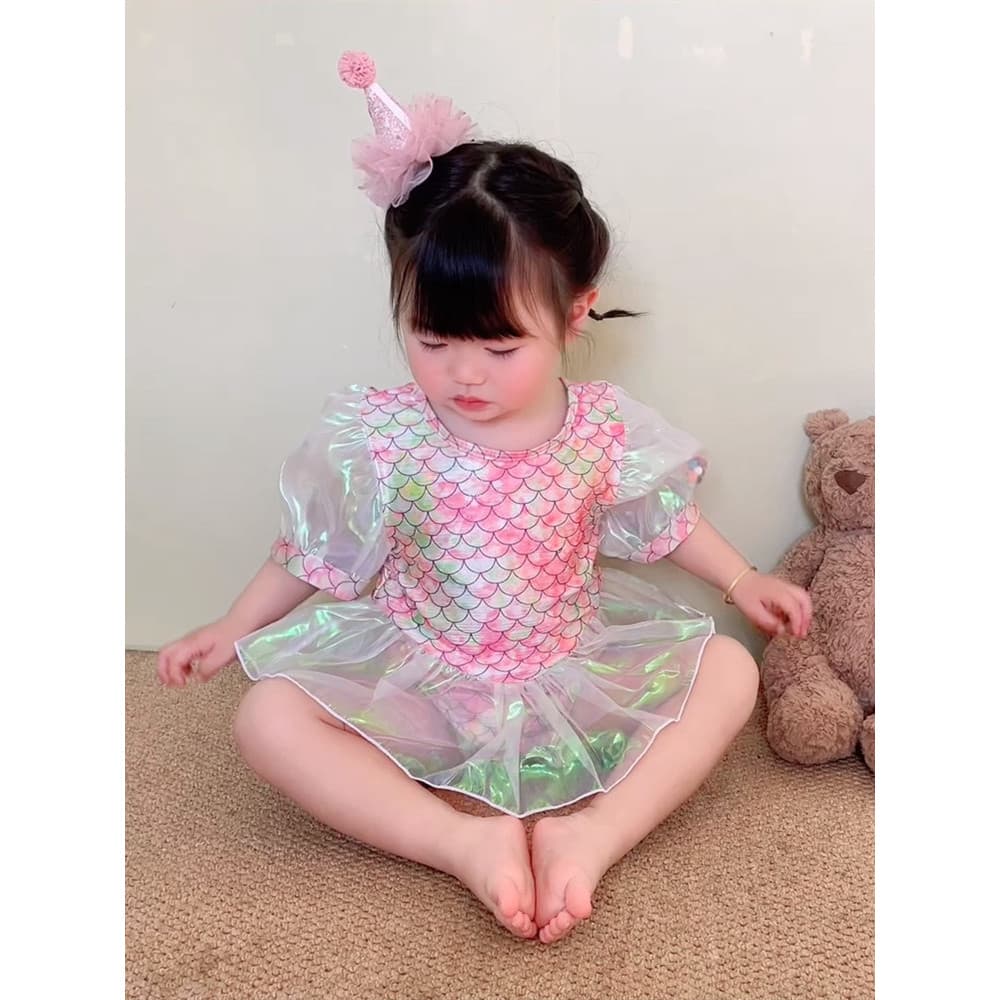 Saia estilo coreano maiô de uma peça meninas fresco manga Puff sereia bebê maiô de manga curta natação infantil