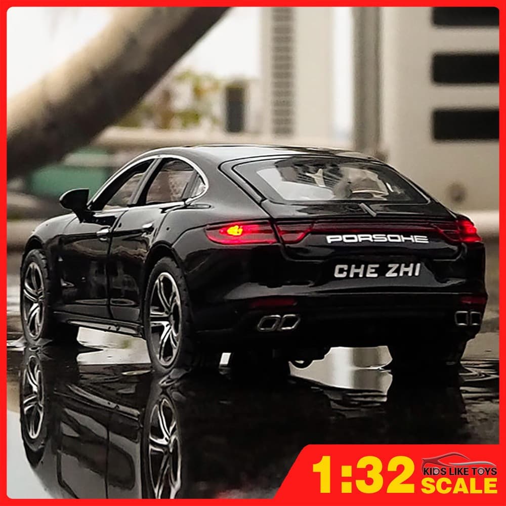 KLT 1 : 32 Porsche Panamera Metal Alloy Toys Car Modelo Veículo Diecast Para Meninos Simulação De Som Efeito De Luz Cole