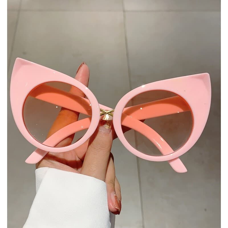 Novo gatinho ângulo afiado moda viagem óculos de sol 2023 na moda Retro literário elegante óculos de sol